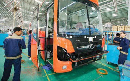 Ông Trần Bá Dương lập thêm công ty sản xuất mô tô