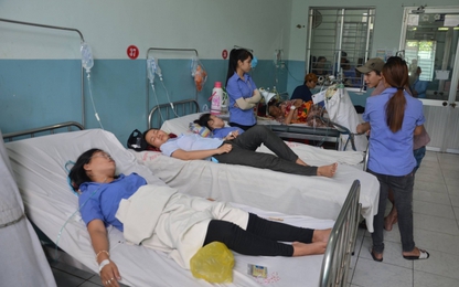 TP.HCM: Hàng chục công nhân bất ngờ ngất xỉu, nôn nghi ngộ độc