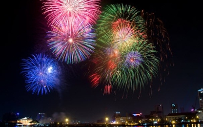TP.HCM tổ chức bắn pháo hoa tại 2 điểm dịp lễ 30/4
