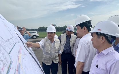 Đẩy nhanh thi công nâng cấp đường băng Tân Sơn Nhất