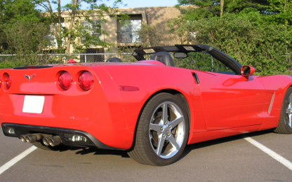 Hacker có thể kiếm soát phanh xe hơi thông minh