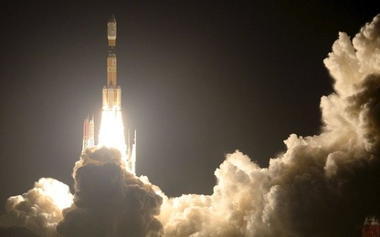 Khoảnh khắc Nhật Bản phóng tàu vũ trụ Kounotori-5 lên ISS