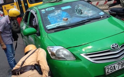 Mai Linh nói gì về vụ taxi "điên" tông nhiều người trên phố Hà Nội