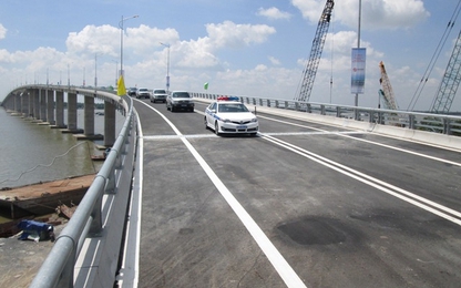 Thông xe cầu Mỹ Lợi rút ngắn đường về TPHCM