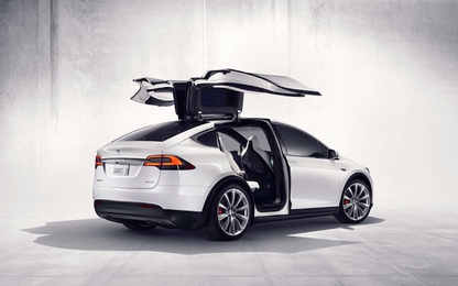 Tesla Model X chính thức ra mắt xe SUV chạy điện