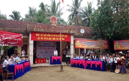 Vietravel tặng 300 phần quà cho người nghèo đón Tết