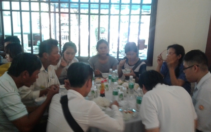 Huế: Gần 5.000 suất cơm chay miễn phí cho các sĩ tử