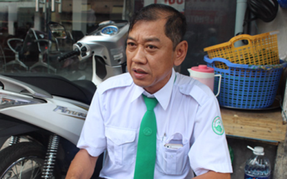 Tài xế taxi chặn cướp được thưởng nóng hơn 20 triệu đồng