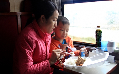 SASCO cung cấp suất ăn chuẩn hàng không cho ngành đường sắt