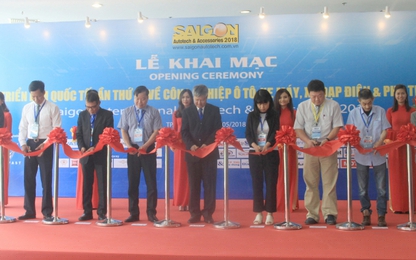 Hơn 200 doanh nghiệp tham dự triển lãm ô tô, xe máy, xe đạp điện