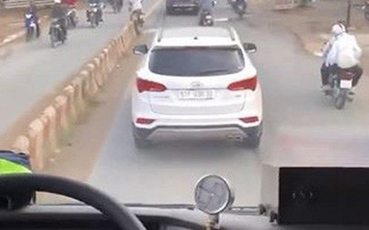 Ôtô không nhường đường xe cứu hỏa ở TP.HCM sẽ bị phạt ra sao?