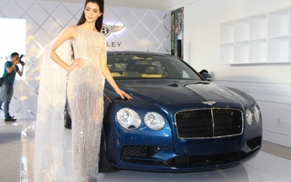 Bentley Flying Spur V8 S màu xanh Martin đặc biệt