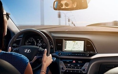 Khách được trả 50 USD khi lái thử xe Hyundai