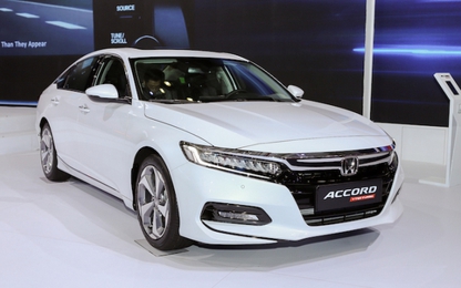 Honda Accord 2019 giá từ 1,319 tỷ đồng