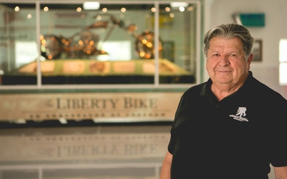 Kiếm gần 2 tỷ USD nhờ bán siêu xe phế liệu