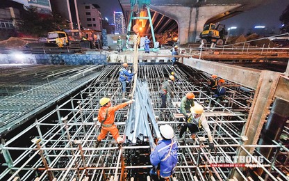Video: Xuyên đêm thi công hầm chui Lê Văn Lương