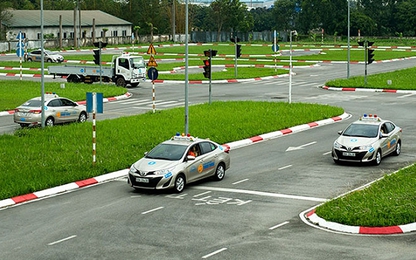 Từ 15/6, tăng thời gian học thực hành lái xe trên đường giao thông