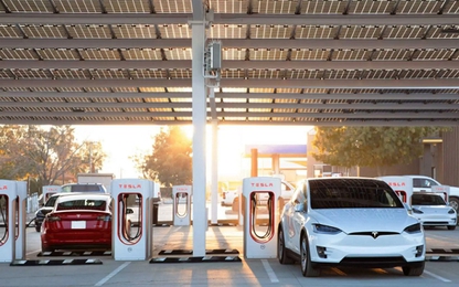 Cần tăng trạm sạc điện công cộng để thu hút khách hàng