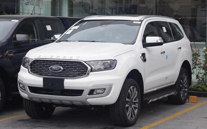 Ford Everest ưu đãi tới hàng chục triệu đồng tại đại lý