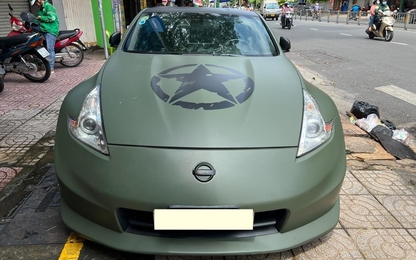Chiếc xe Nissan 370Z màu lính quân đội bất ngờ bị thanh lý