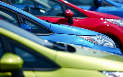 Ô tô màu nào giữ giá nhất khi sử dụng mà có nhu cầu bán?