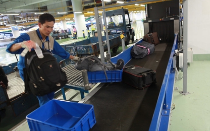 Tổ kiểm tra đặc biệt mật phục theo dõi trộm cắp ở sân bay