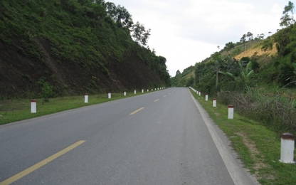 Dự án đường Hồ Chí Minh liệu có về đích đúng tiến độ?