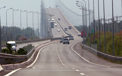 Đề xuất làm đường song hành cao tốc TP. HCM-Long Thành-Dầu Giây