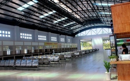 Bến xe mới hoành tráng nhất miền Tây vắng teo khách