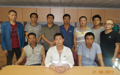 Cứu 20 thuyền viên Trung Quốc trên vùng biển Việt Nam