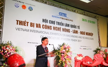 Lần đầu tổ chức triển lãm quốc tế và hội nghị nông–lâm–ngư nghiệp quốc tế