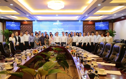 FLC tiếp đón Đoàn trưởng các cơ quan đại diện Việt Nam ở nước ngoài