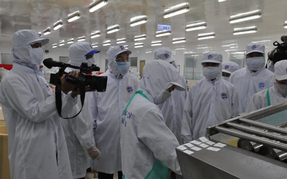 Bộ trưởng Bộ KH&CN Chu Ngọc Anh thăm và làm việc tại tỉnh Cà Mau