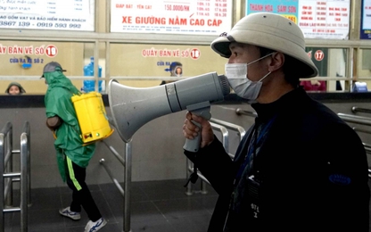 Hà Nội: Các bến xe tiến hành khử trùng