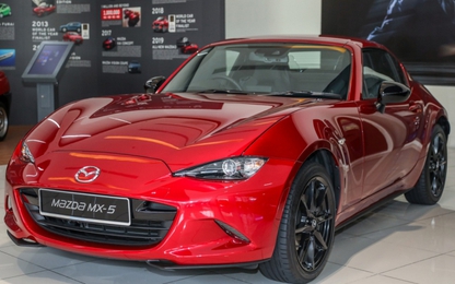 Mazda MX-5 RF 2020 - thiết kế lạ mắt