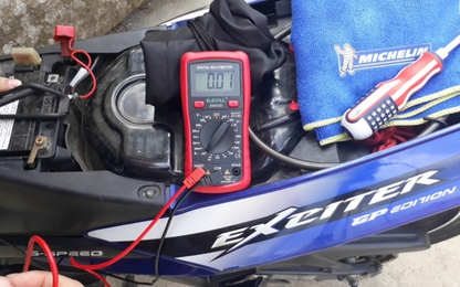 Khi nào cần thay bình ắc quy cho xe máy?