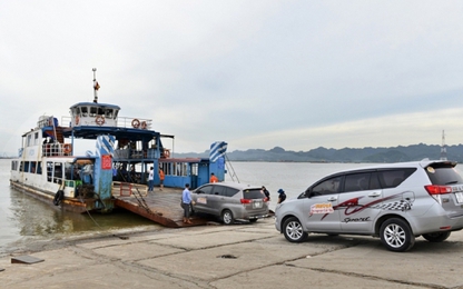 Kinh nghiệm điều khiển ô tô lên xuống phà an toàn