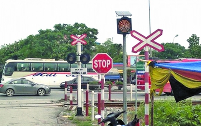 Xuân về theo bánh con tàu quay