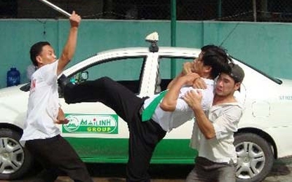 Những kinh nghiệm phòng, chống cướp dành cho lái xe taxi