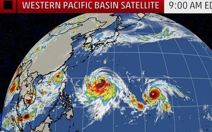 Kinh hoàng hình ảnh 3 cơn bão đang cùng lúc đổ bộ vào châu Á