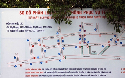 Nha Trang phân luồng giao thông phục vụ du khách trong mùa lễ hội