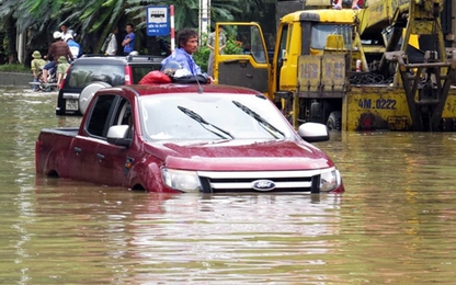 Kinh nghiệm lái xe qua vùng ngập nước