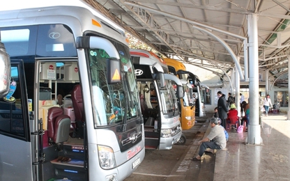 Bộ Tài chính thúc doanh nghiệp giảm cước vận tải theo giá xăng dầu