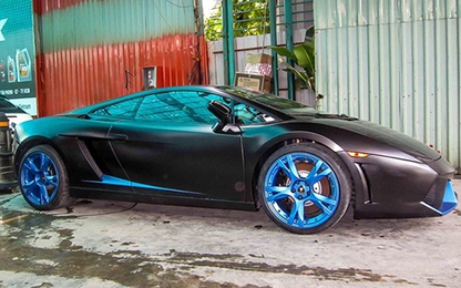 Lamborghini Gallardo SE độc nhất Việt Nam sơn màu đen mờ