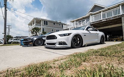 Bộ sưu tập Ford Mustang trong ngày hội xe Mỹ