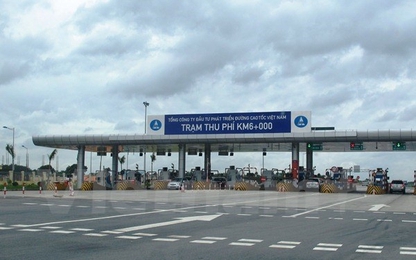 “Cấm cửa” 11 xe trốn phí trên đường cao tốc Nội Bài-Lào Cai