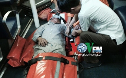 Điều tàu cứu thuyền viên bị tai biến trên biển