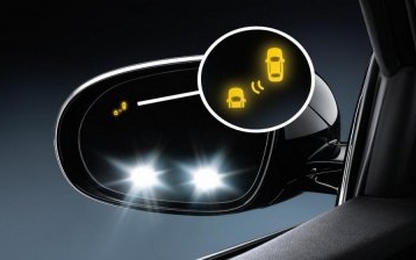 Chúng ta cùng tìm hiểu công nghệ cảnh báo điểm mù trên ô tô