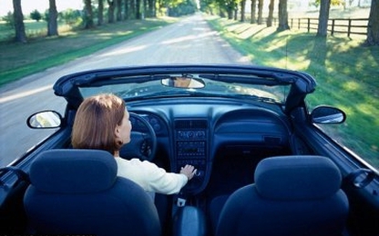 Cần lưu ý những gì khi lái xe ô tô đường dài?