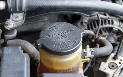 Các lỗi thường gặp với hệ thống lái trên xe ô tô